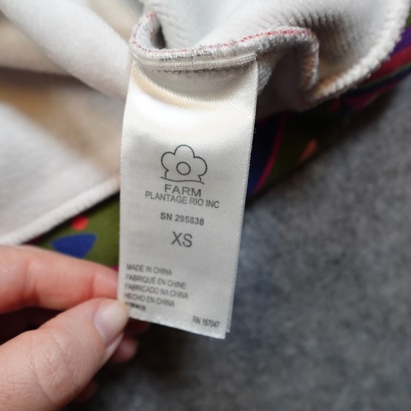 Farm Rio Sweater Womens Extra Small Multicolor Pink Blue Sweatshirt Patchwork - Picture 4 of 11